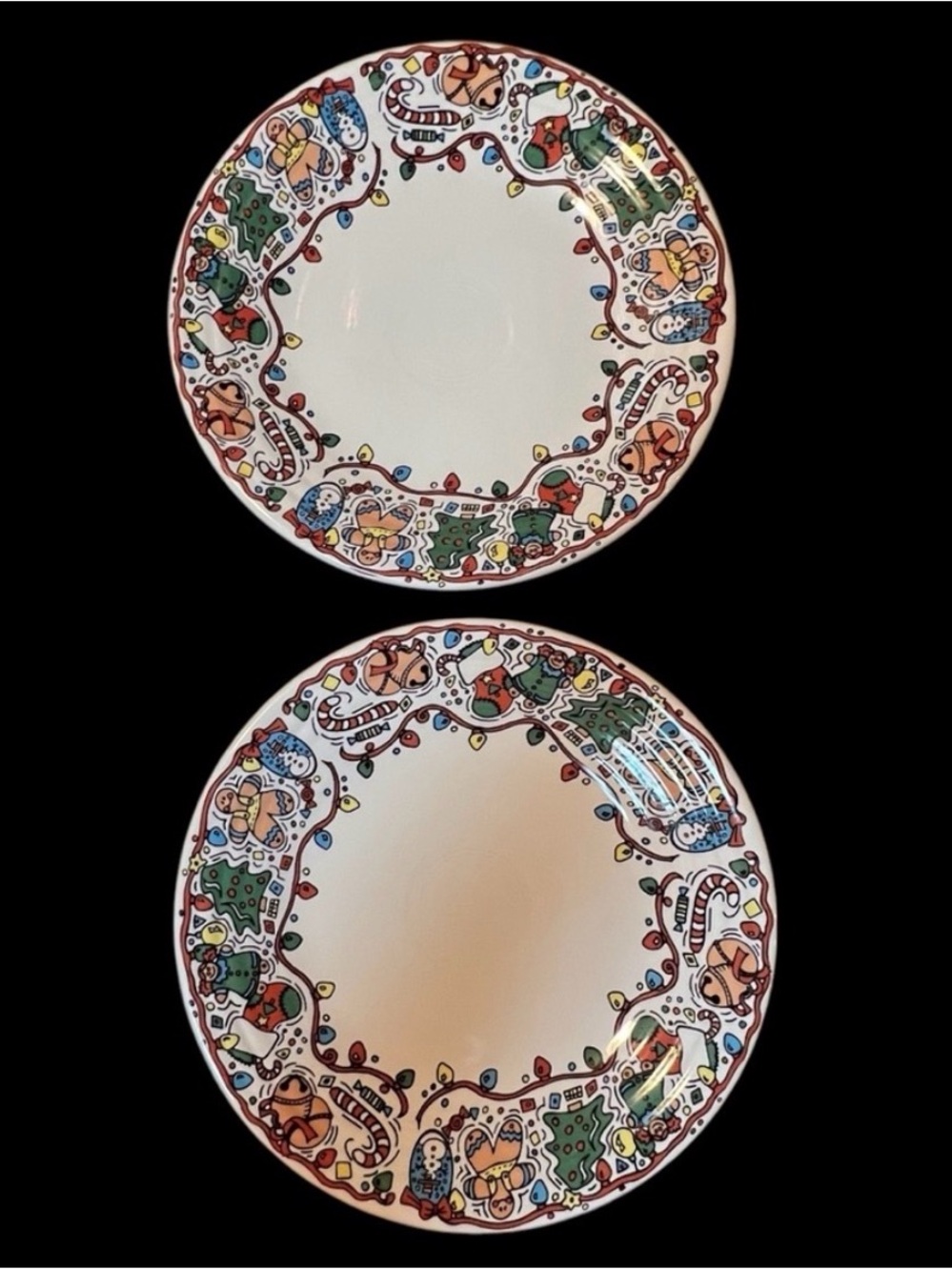 Rare Fiesta Betty Crocker Holiday Christmas 10” Dinner Plates (2) - Gingerbread